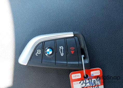 2019 BMW X4 xDrive30I z USA, uszkodzony, nr VIN 5UXUJ3C58KLG51872